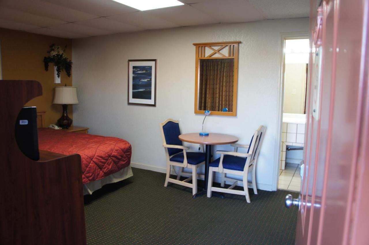 ברלינגטון Royalinn & Suites מראה חיצוני תמונה